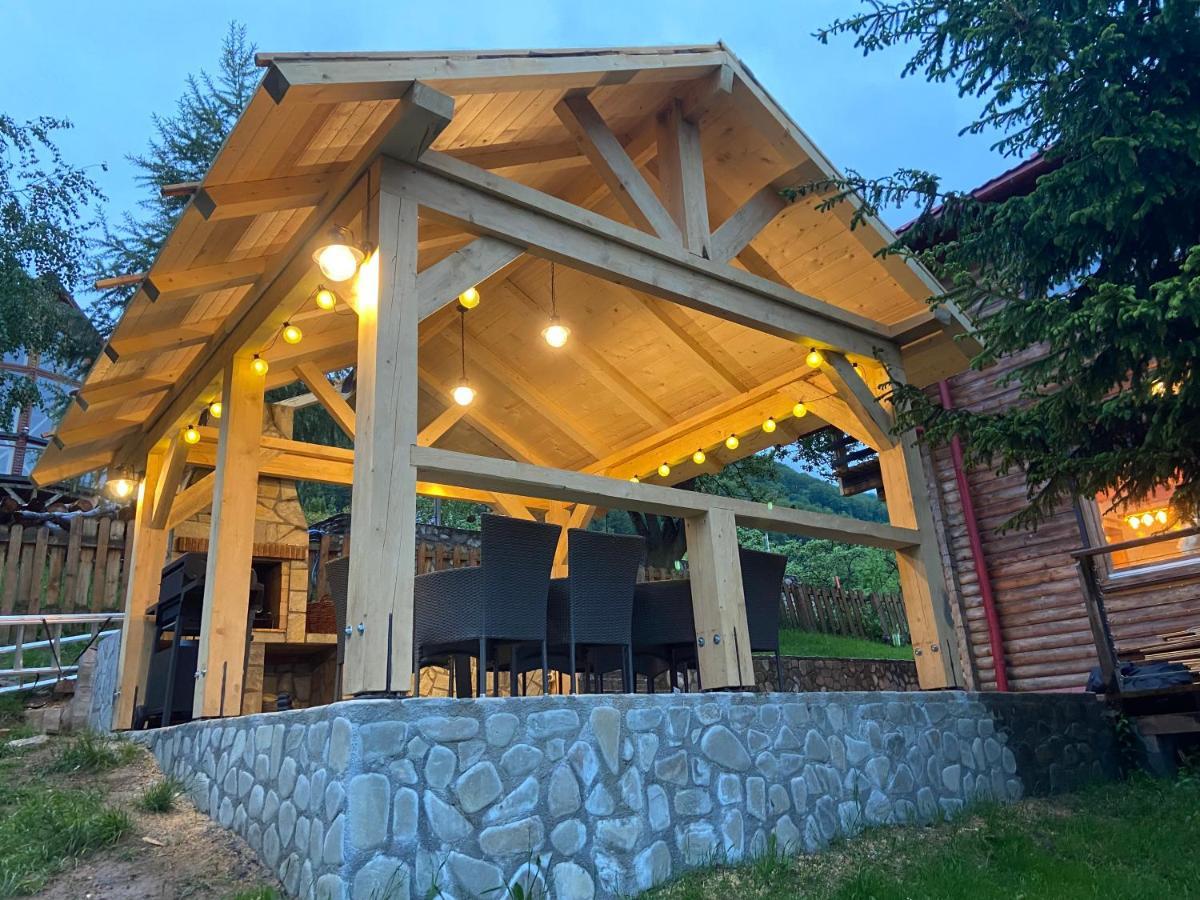 Carpathian Log Home Bran  Dış mekan fotoğraf